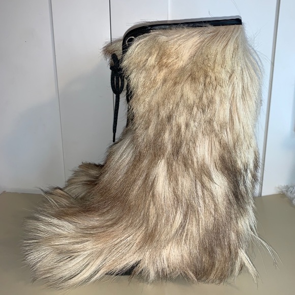 Lackner Kitzzbuhel Fur Boots - Picture 8 of 13